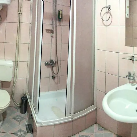 In Guest - Square Macedonia Guest house