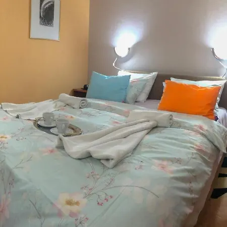 Guest house In Guest - Square Macedonia Skopje